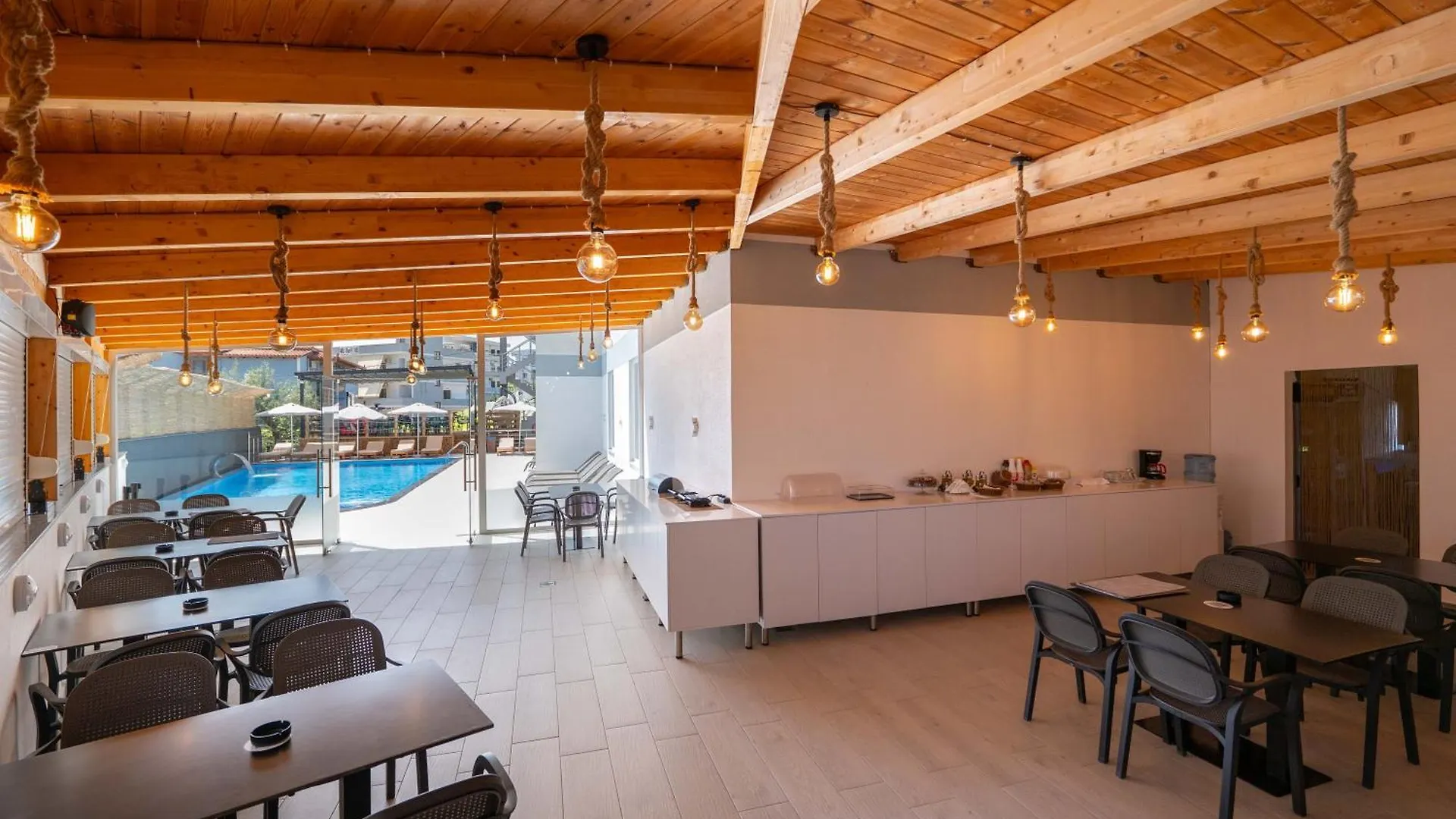 Apartments Mario Ksamil Albania