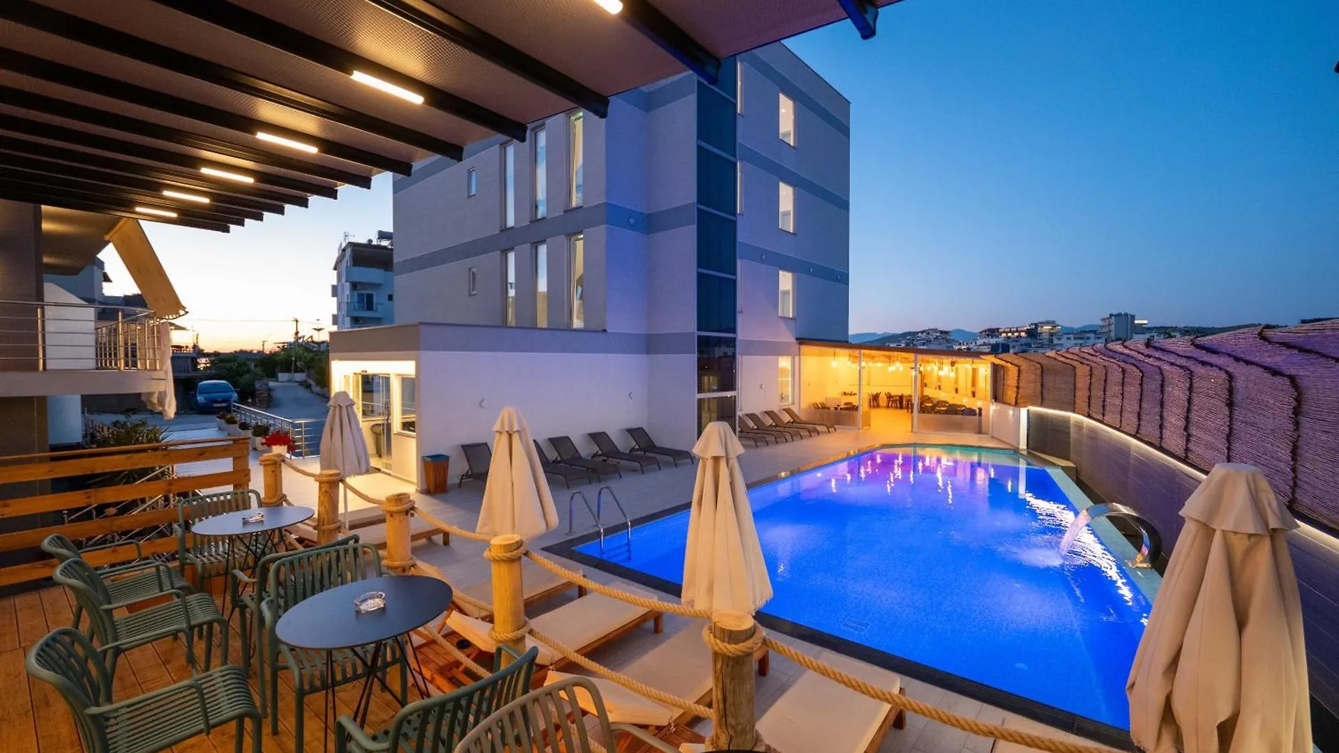 Apartments Mario Ksamil