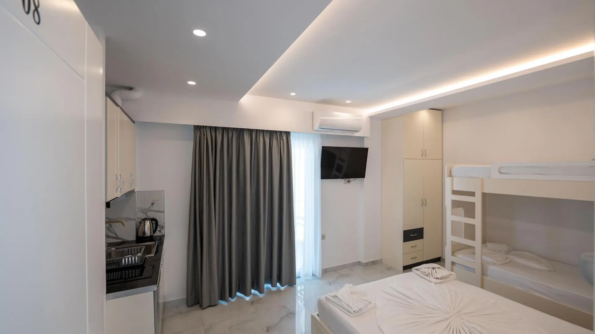 Apartments Mario Ksamil Albania