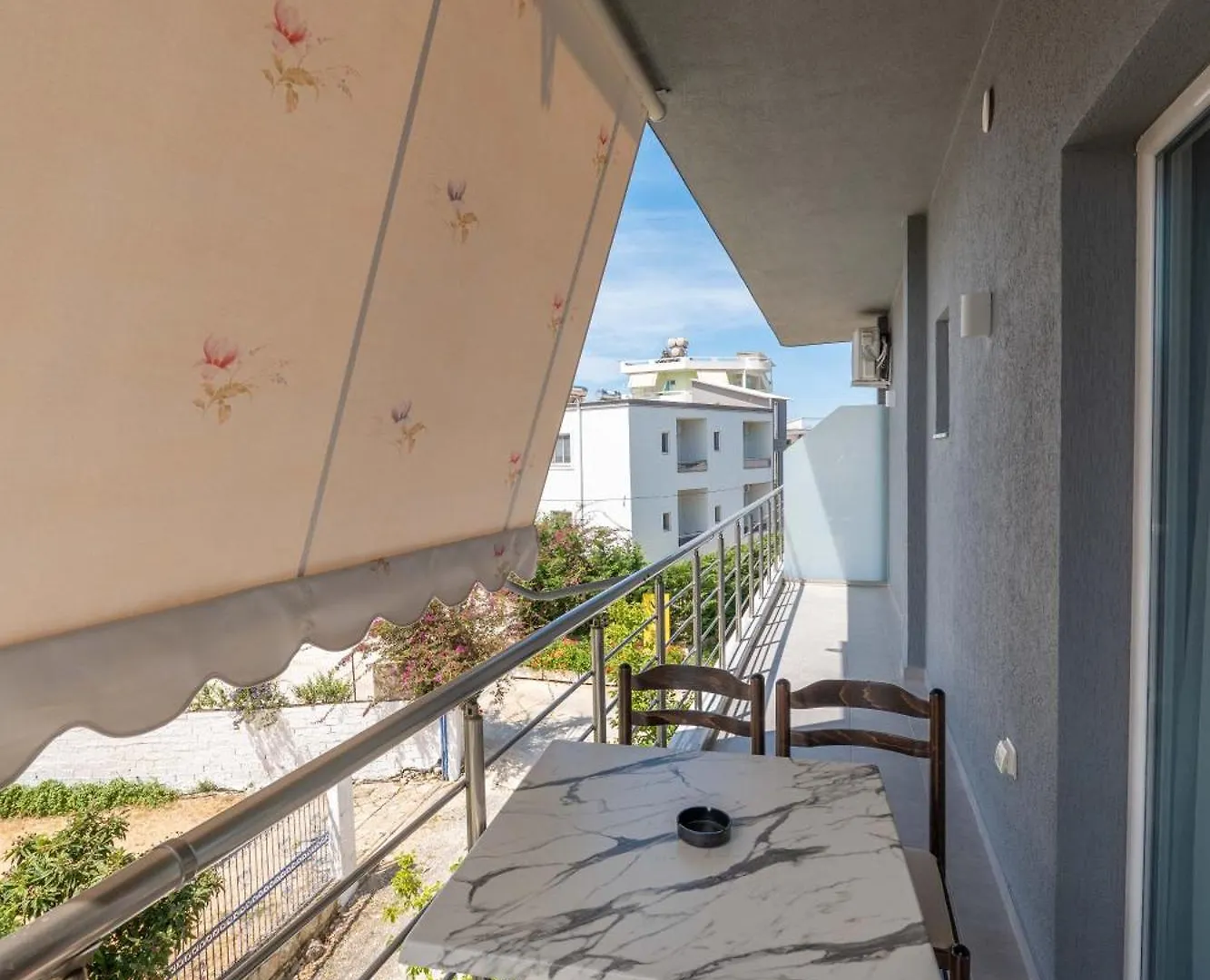 Apartments Mario Ksamil