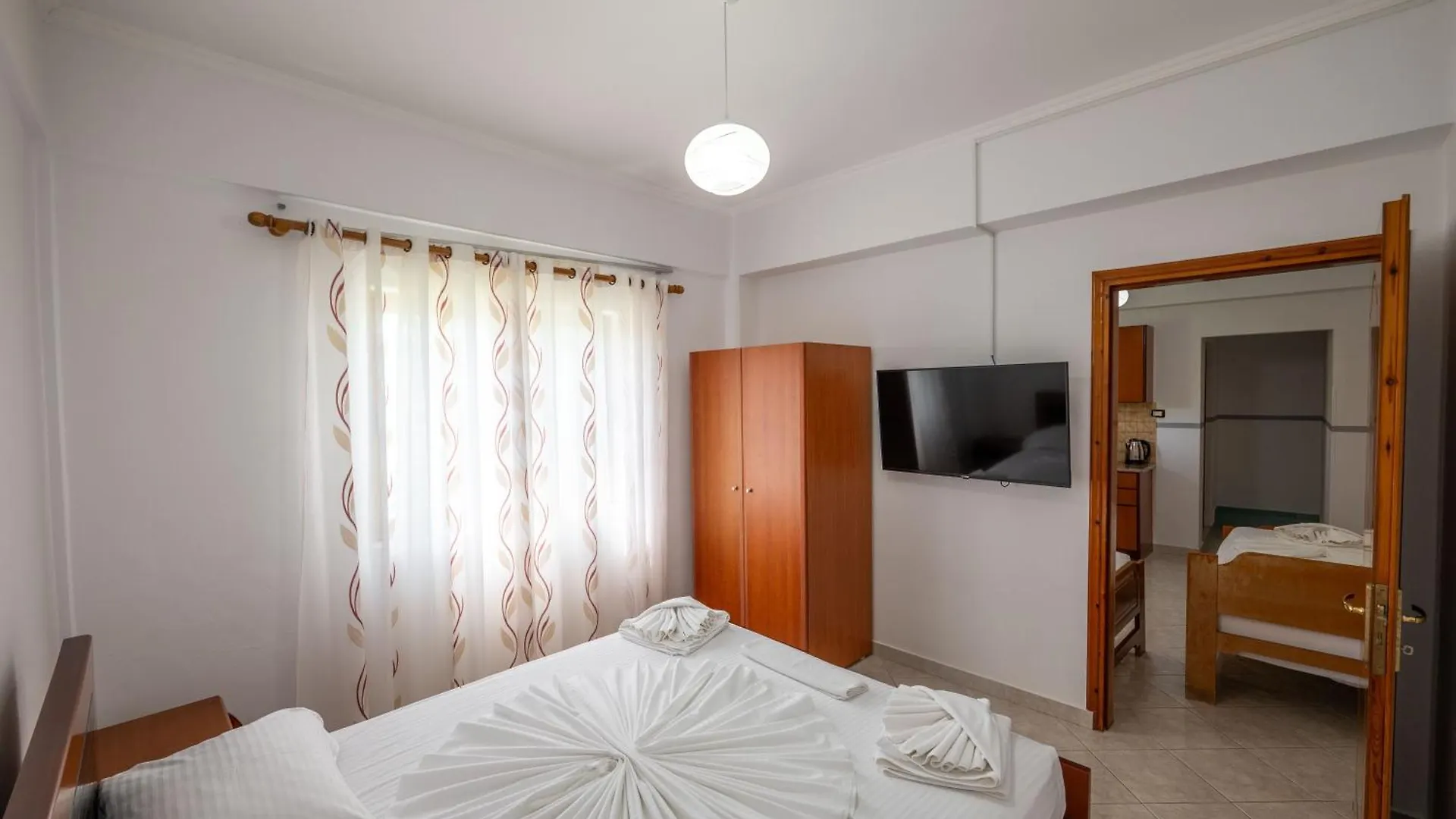 Apartments Mario Ksamil