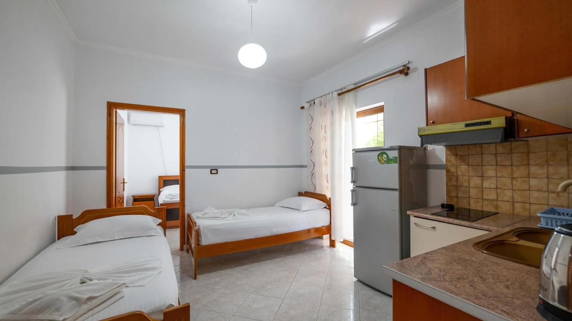 Apartments Mario Ksamil
