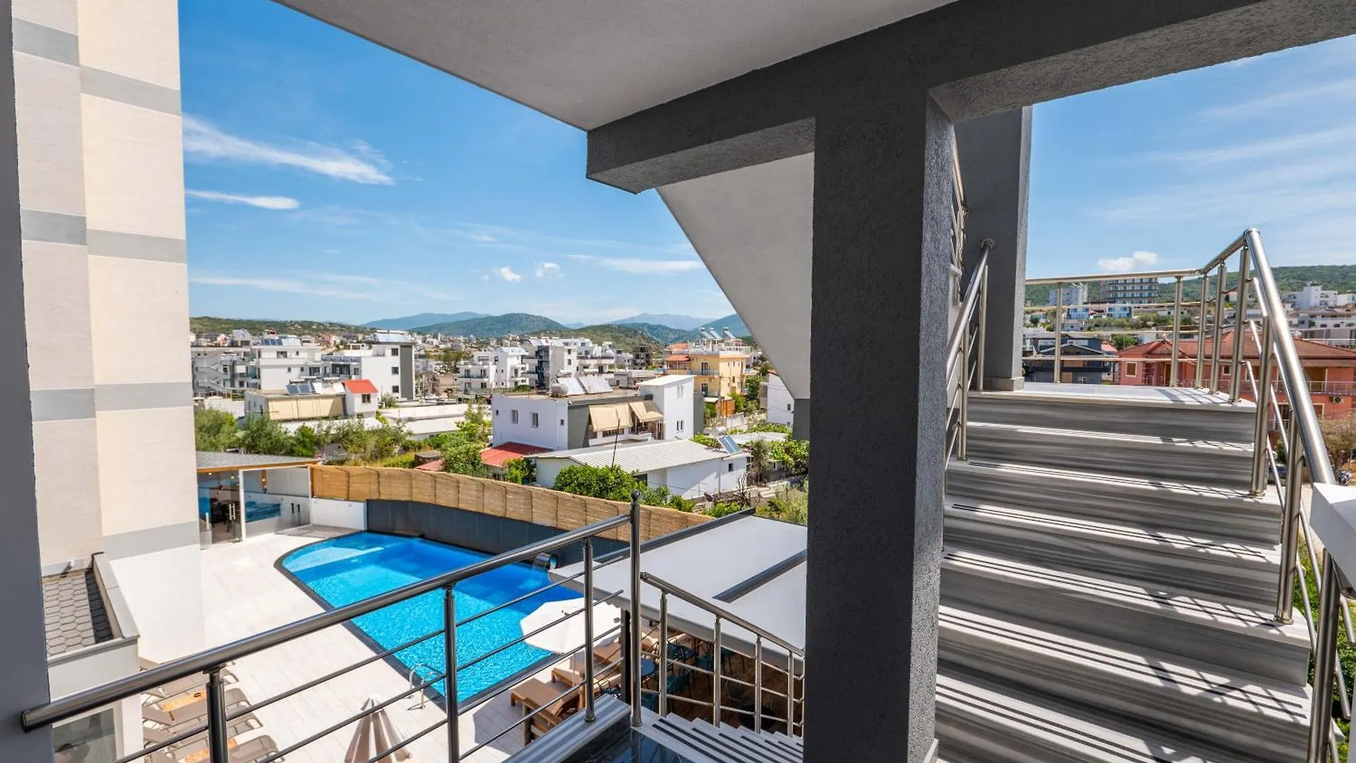 Apartments Mario Ksamil 0*,  Albania