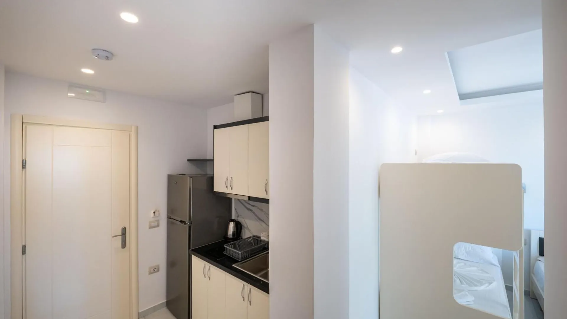 Apartments Mario Ksamil Albania