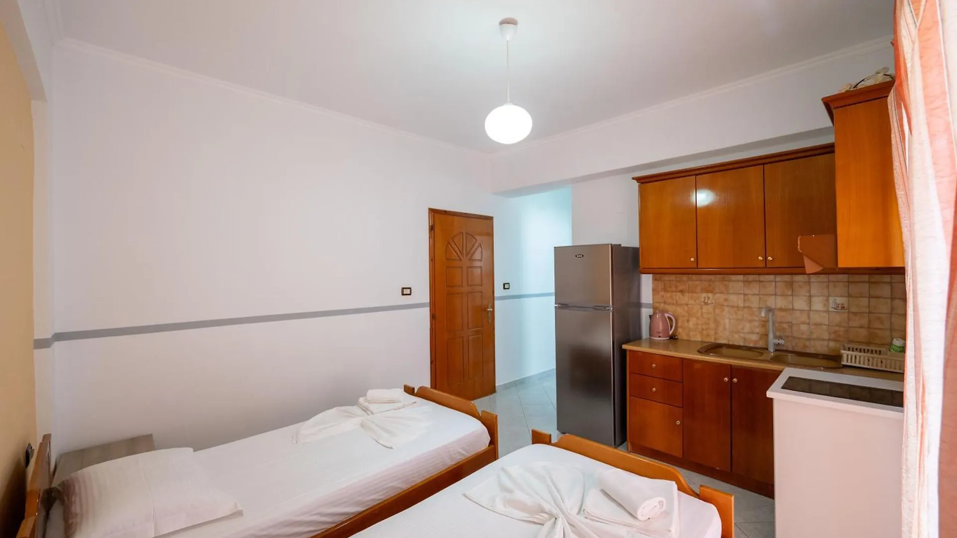 Apartments Mario Ksamil